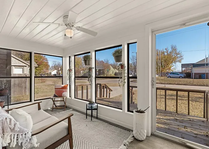 Expo Firepit Midtown House Holiday home *